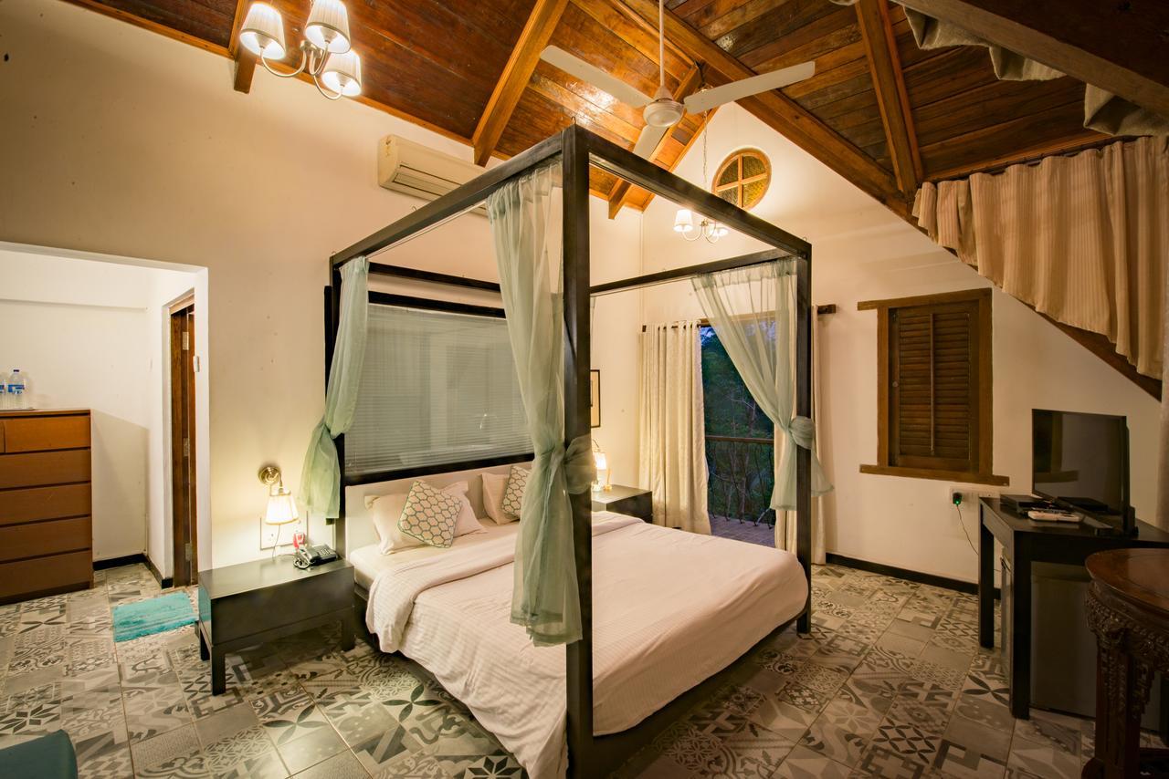 Waters Boutique Hotel By Spectrum Holiday GOA Exterior photo